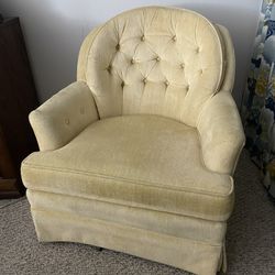 Armchair/ Bedroom Chair/ Living Room Chair 