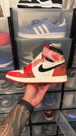 Jordan 1 Spider Verse