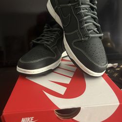 Nike Dunk Low QS Off Black Summit White