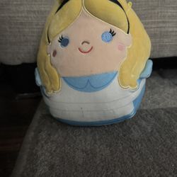 Alice In wonderland Plushie