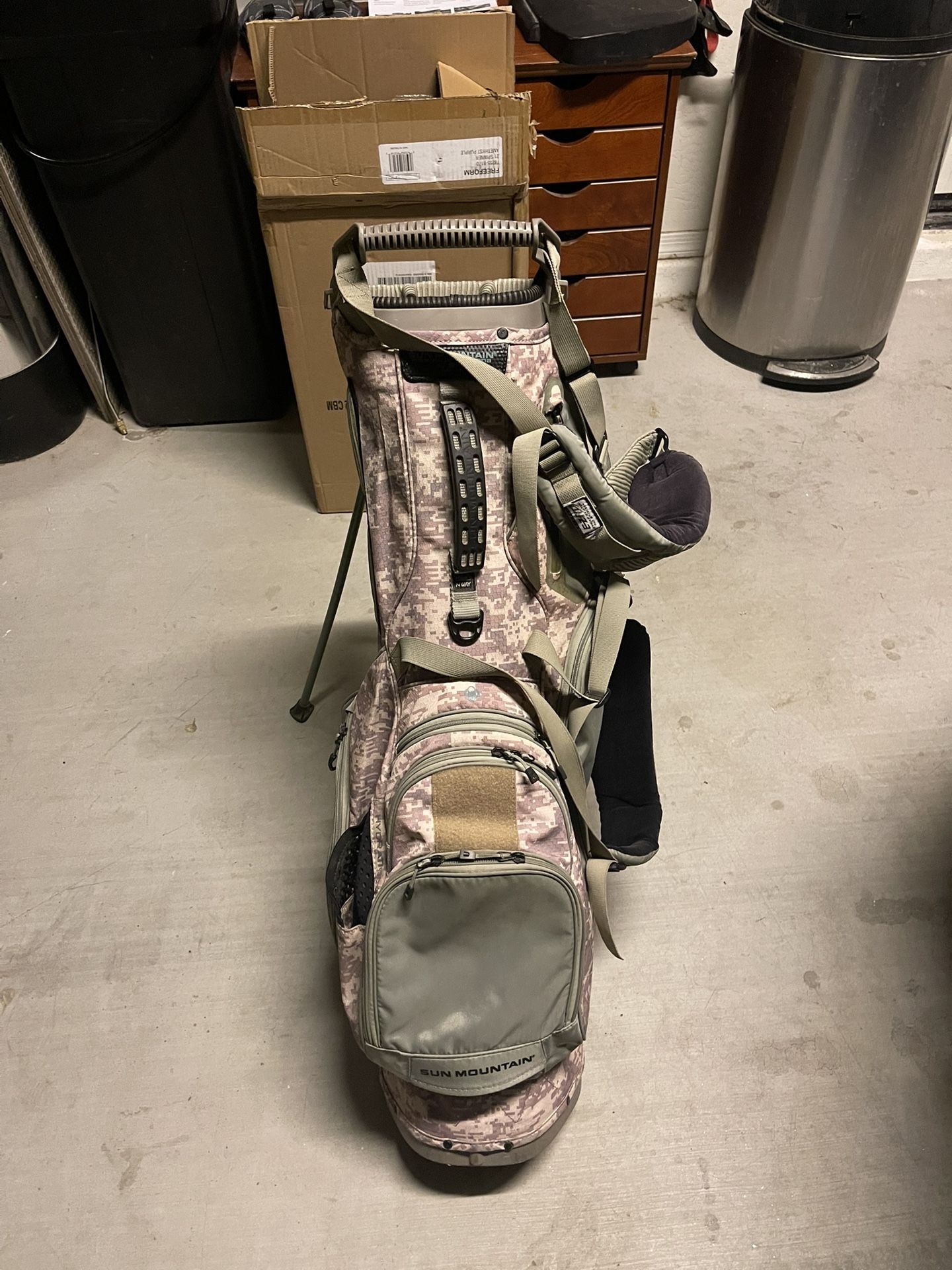 Sun Mountain Camo Stand Golf Bag