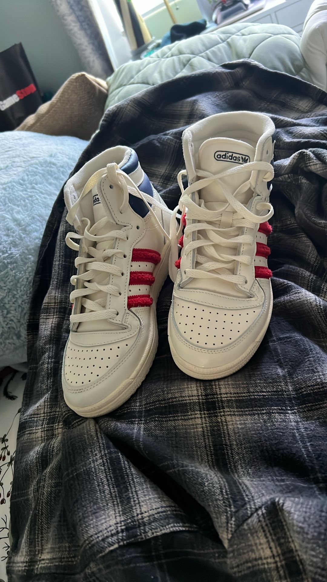 Adidas Classic
