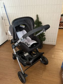 Car Seat W Stroller 90 And Play House 80
