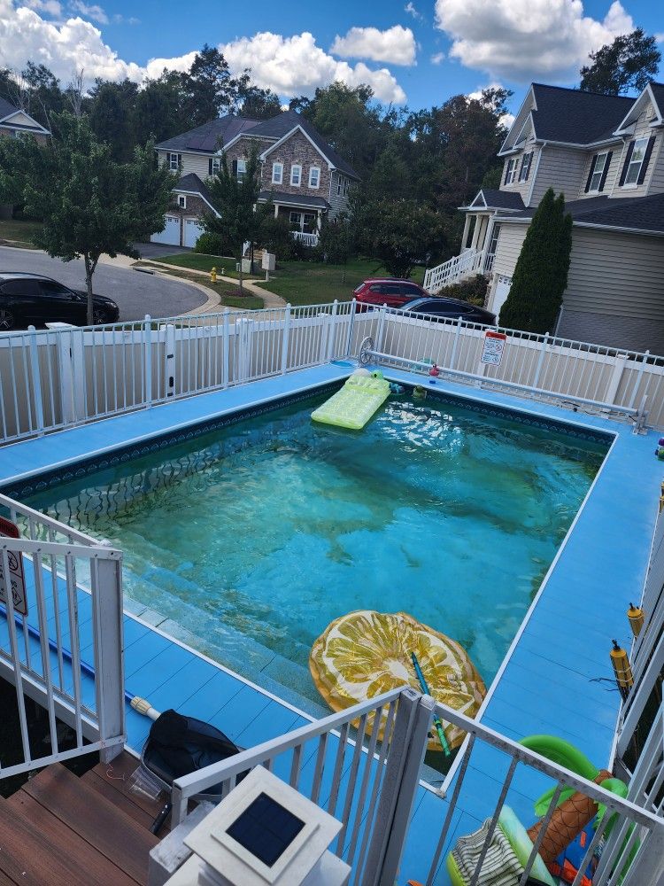 Kayak Pool