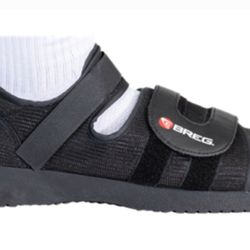 Breg Square Toe Post-op Shoe/boot - Like New