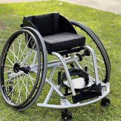 WHEELCHAIR 