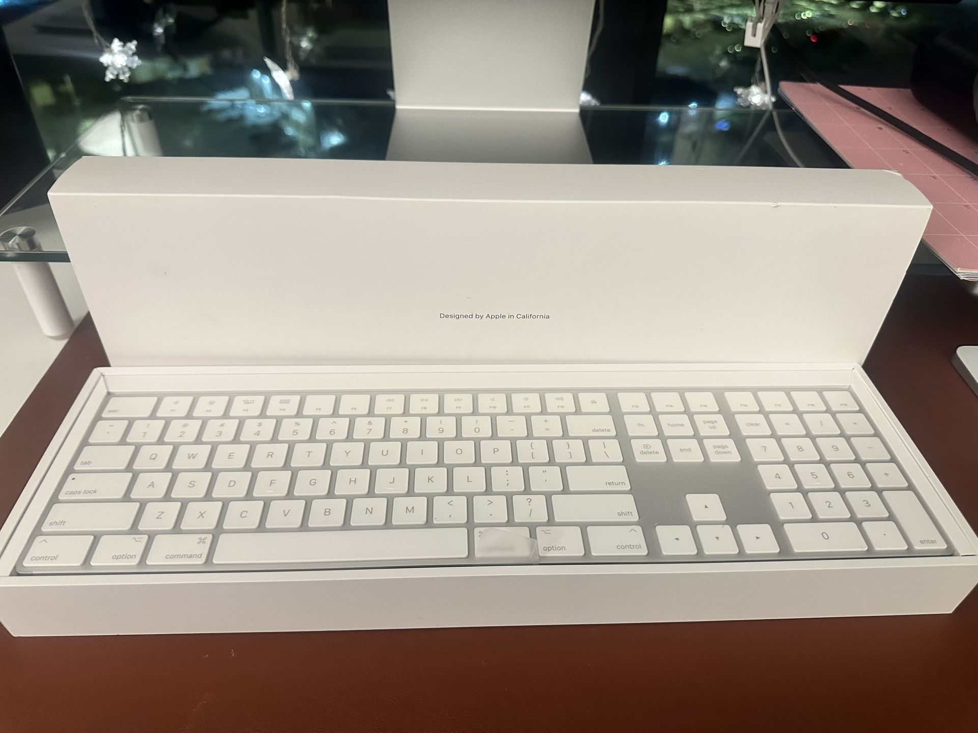 Magic Keyboard with Numeric Keypad