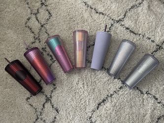 Starbucks Tumbler For Sale “will Not Separate”