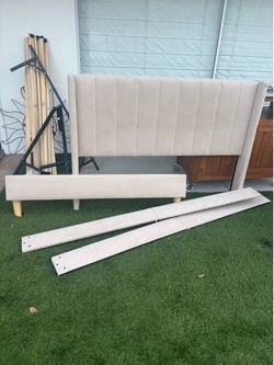 Full size bed