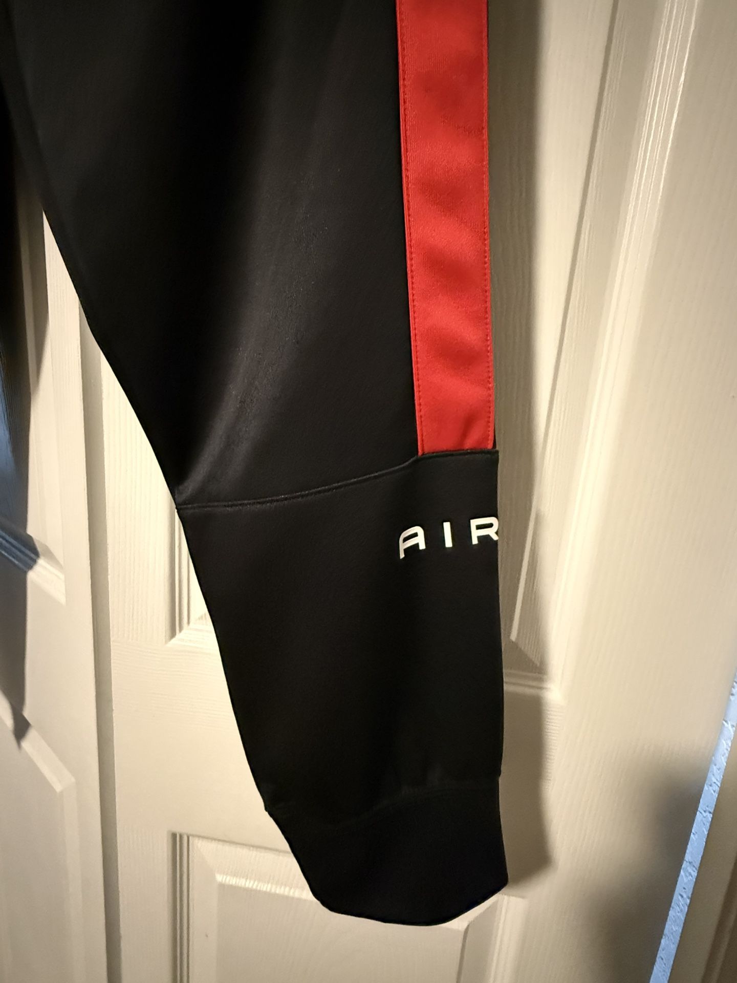 Men’s Nike Air, Joggers Size Medium