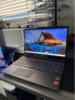 Computer Laptop hp envy Touchscreen