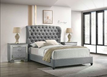 American Furniture king size bed frame (Only)