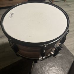 Snare Drum With Stand 
