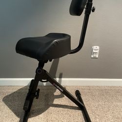 Liquid Stands Guitar Chair
