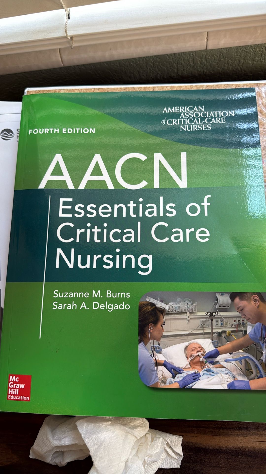 AACN Essentials Of Critical Care Nursing for Sale in Sparks, NV - OfferUp