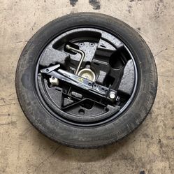 BMW TRUNK SPARE DONUT TIRE WHEEL 135/80/17 E46 3' E60 5'