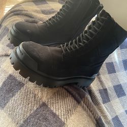 Balenciaga Stike Boots