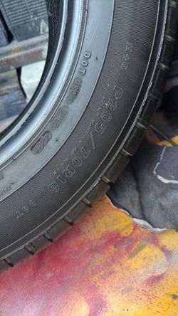 Goodyear 205/70/r16
