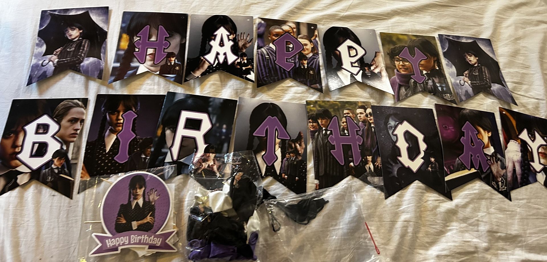 Wednesday Adam’s party decorations selling set together new in package