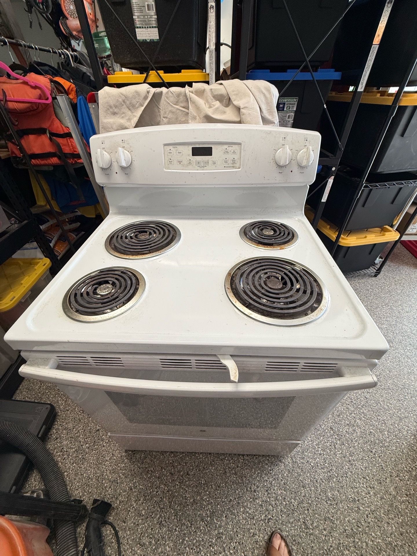 GE Oven Range - Works Great
