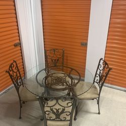 Dining room table with 4 chairs