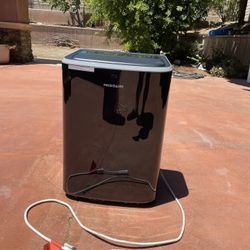Frigidaire Portable Air Conditioner 