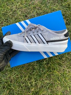 ADIDAS DELPALA W US 5