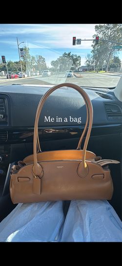 Coach empire honey brown