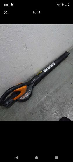 +1
This is a Worx WG575.1 32V Max cordless leaf blower.
Air Speed: Up to 120 mph.
Voltage: 32V M