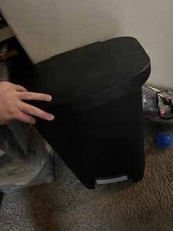 GLAD Trash Can
