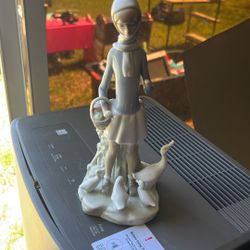 Lladro Figurine 