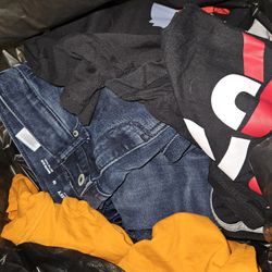 Bolsa De Ropa De Niño 60 piezas pantalones, shorts, Blusas, pijamas Bag Of Boys Clothes