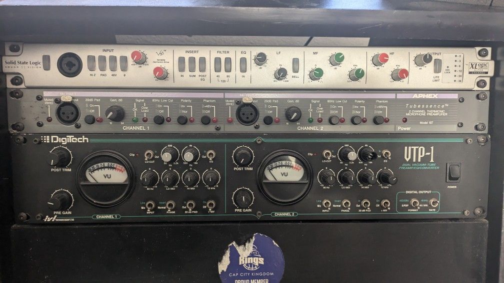 Music Studio Vintage Rack Equipment