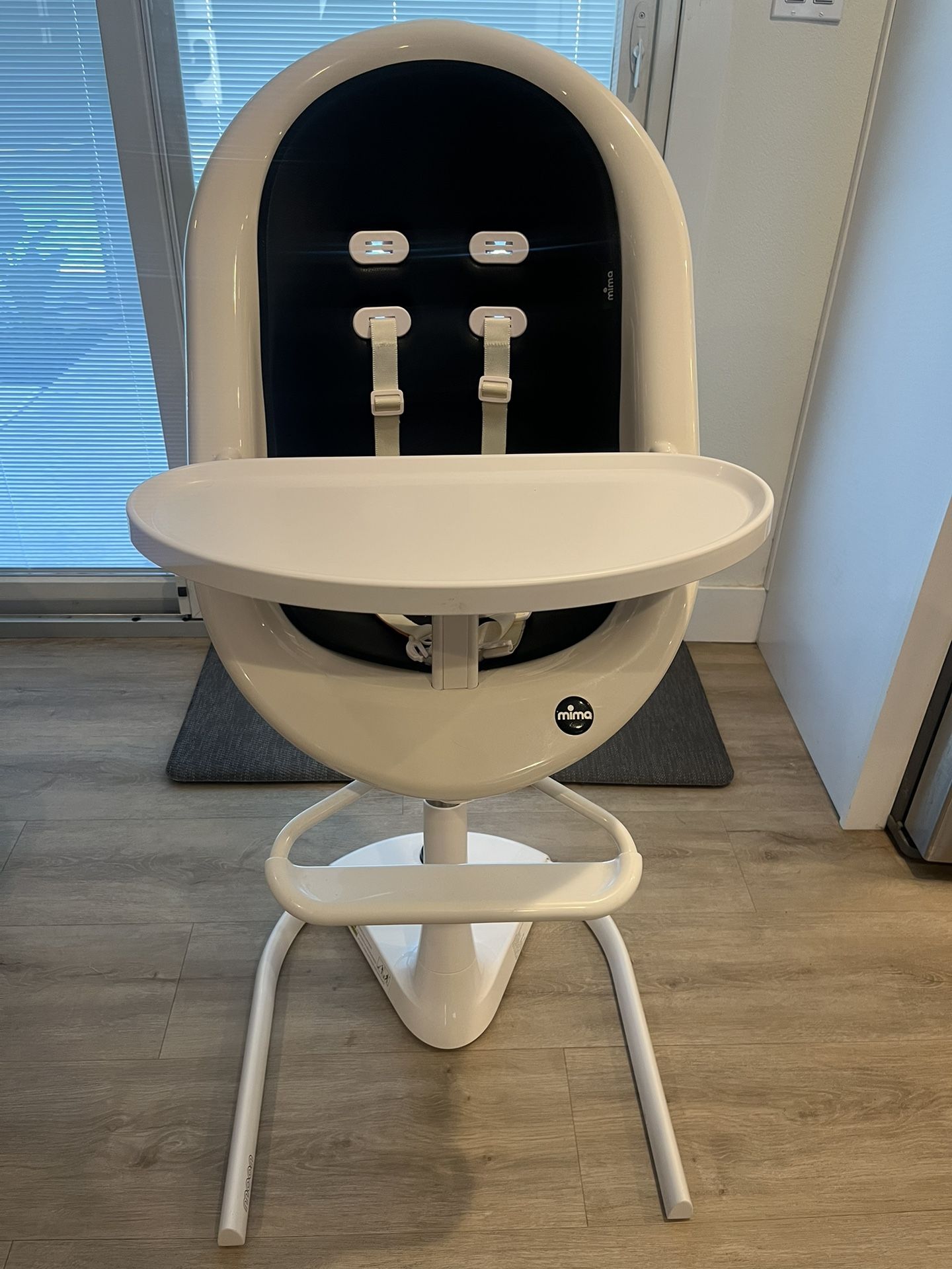 Mima Moon High Chair