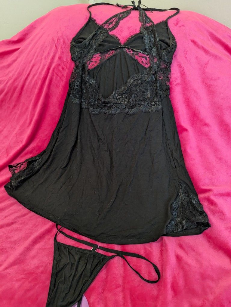 New XL super sexy black soft stretch nightgown and panties