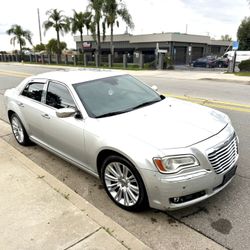 2013 Chrysler 300 