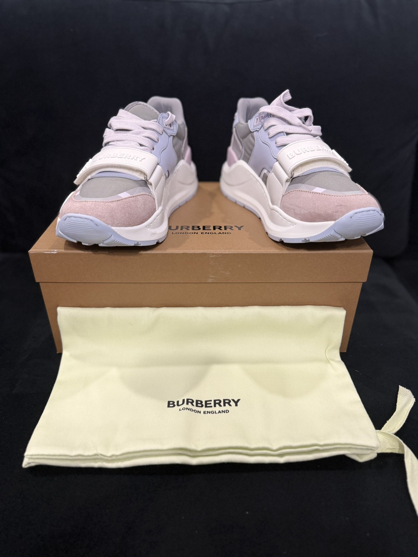 Burberry Sneakers