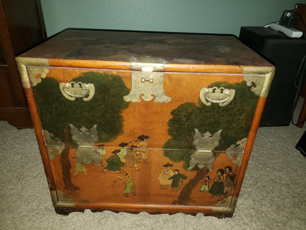 Korean Blanket Chest