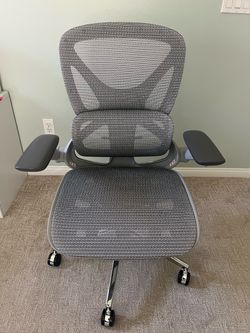 Brand new office chair