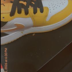 Size 4 Air Jordan 1 Low Taxi White