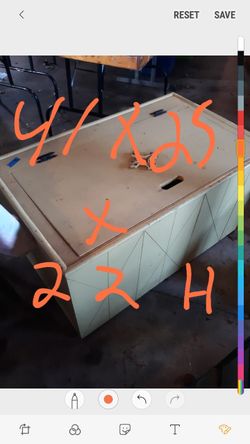 Blanket chest/toy box ect.