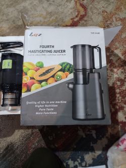 LQZ Masticating Juicer