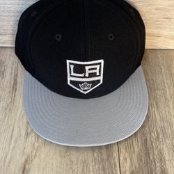 Los Angeles Kings Snapback Hat$35