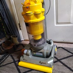 Dyson Dc14 All Floors Vacuum 
