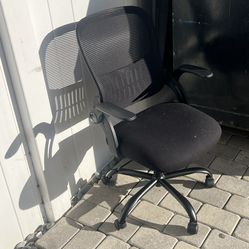 Black Desk Chair 