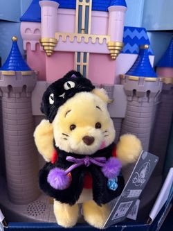 Disney Store Authentic 2026 halloween Winnie the pooh plush keychain disneyland