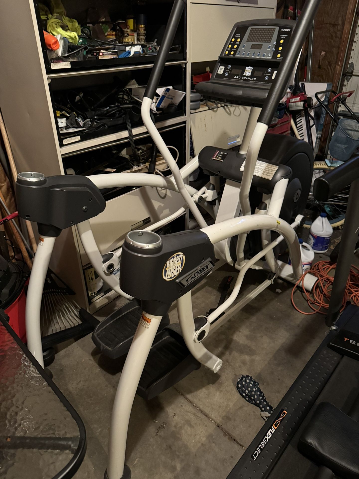 Full Size Elliptical Machine