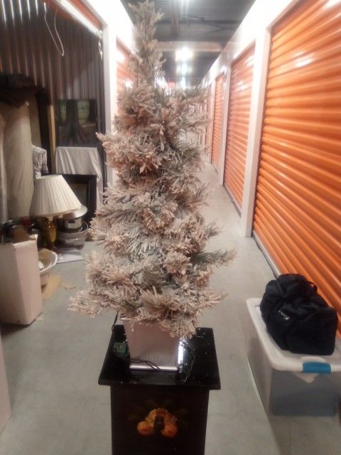 At Home Nordstrom's Light Up Tree