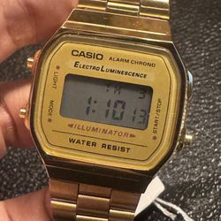 Brand New Casio Unisex Watch for Ladies / Men / Teen 35mm  Diameter, Easy to adjust Band  
