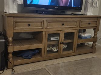 TV Stand/credenza